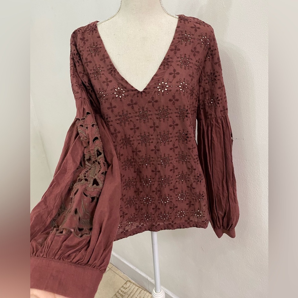Anthropologie Rust-Brown Eyelet V-Neck Long Sleeve Blouse bell sleeve